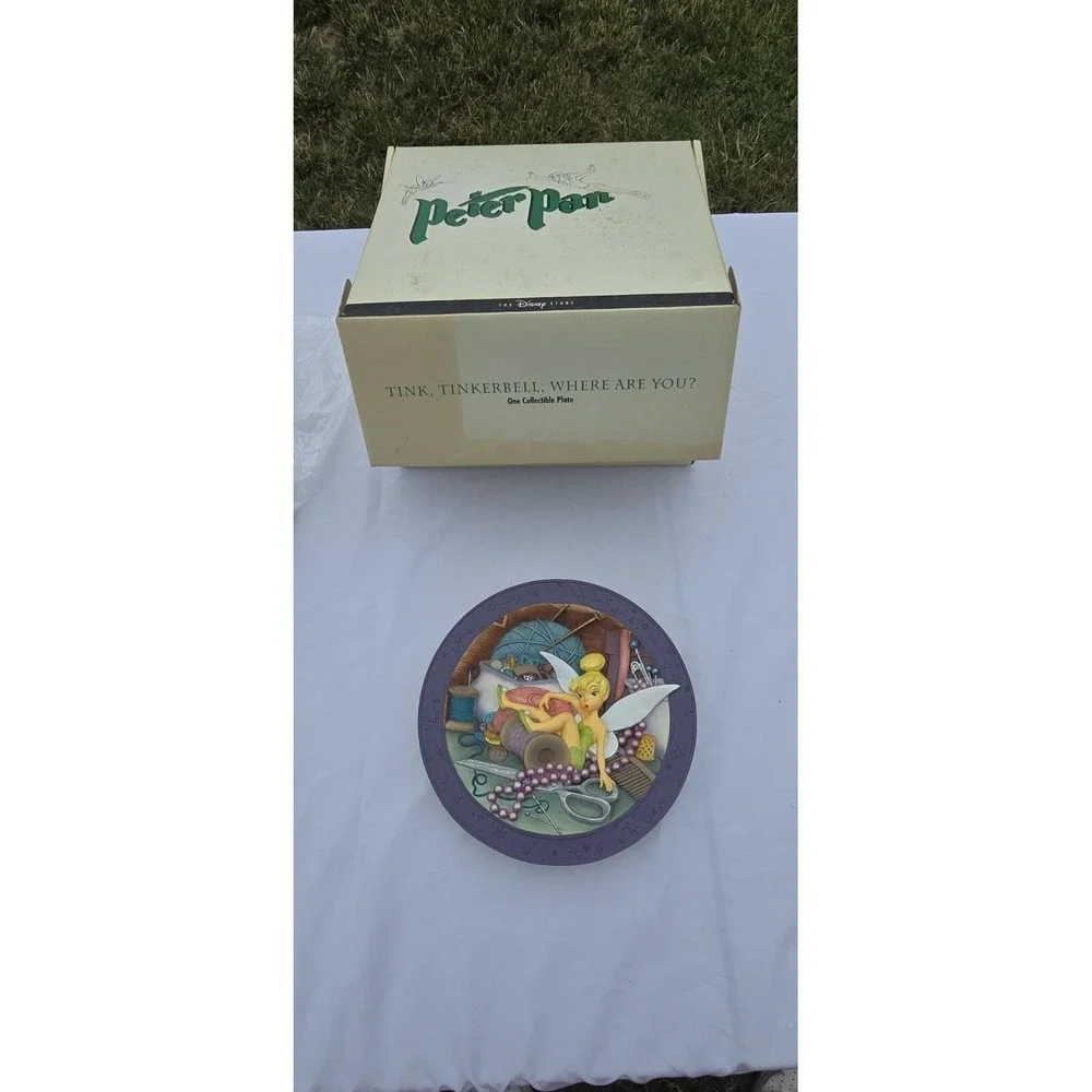 Peter Pans Disney 3D Relief Collectors Plate 